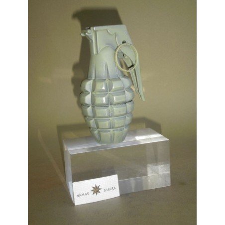 MK2,HAND GRENADE,GREEN,DENIX REPLICA